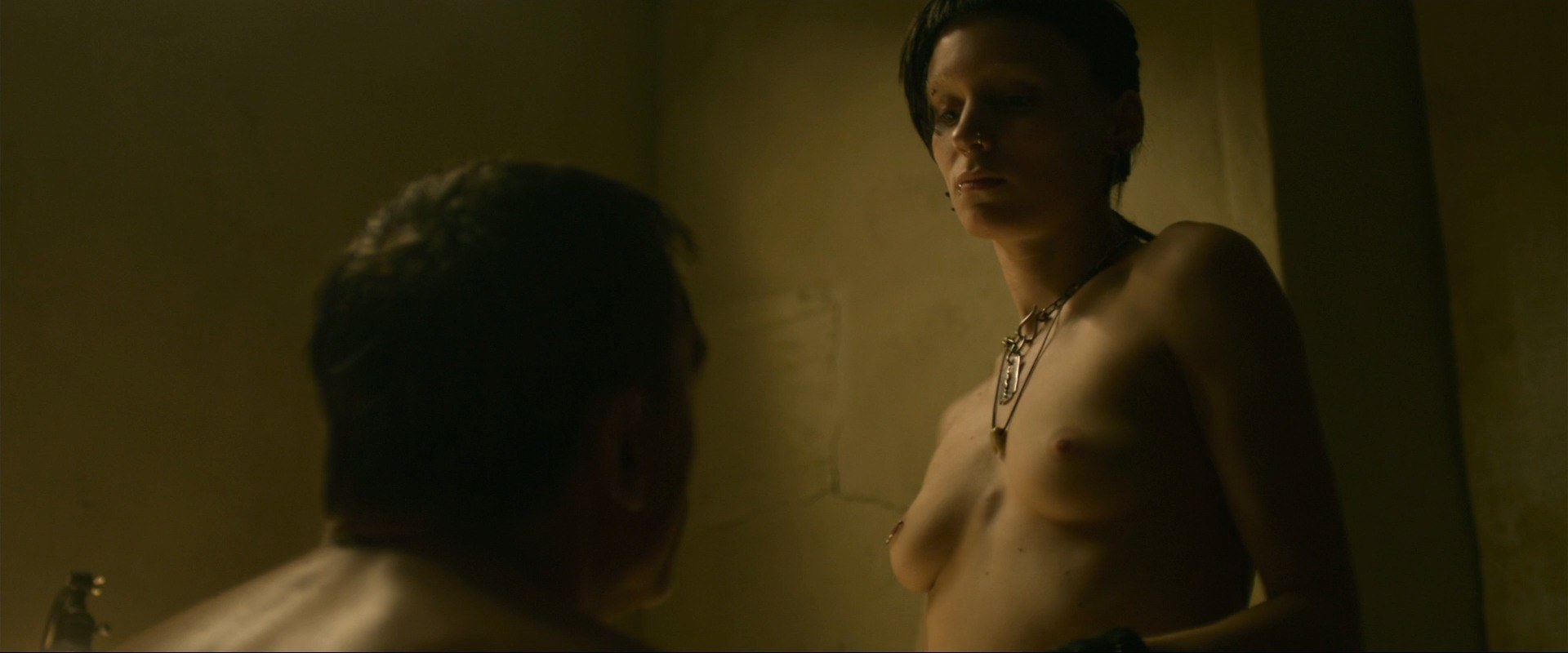 Rooney Mara Fakes