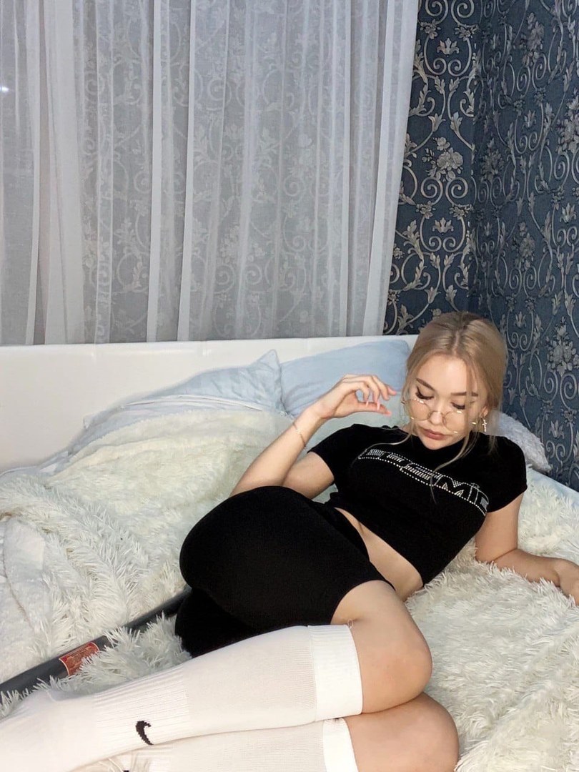 Karinachijikova слив онлифанс