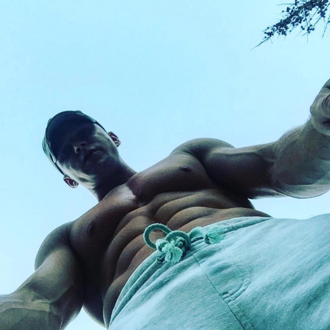 Голый роман курцын