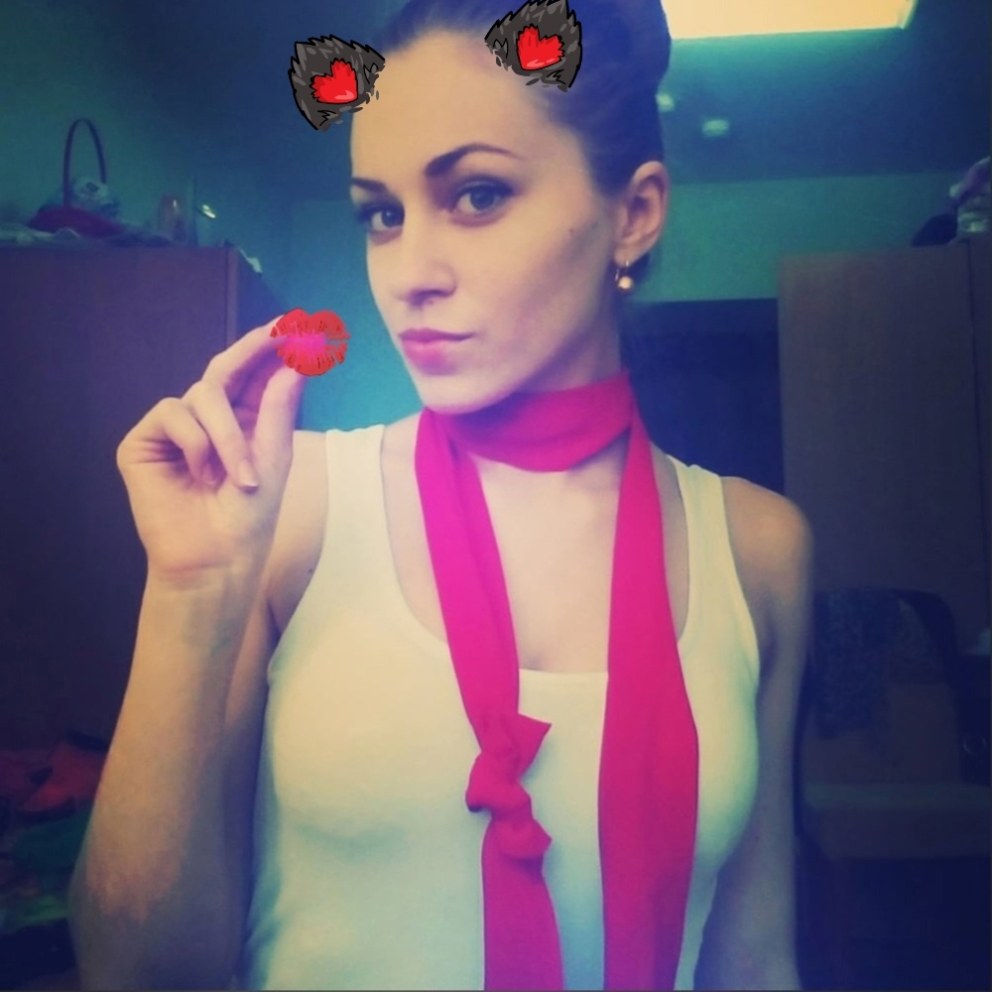 Александра Комиссарова