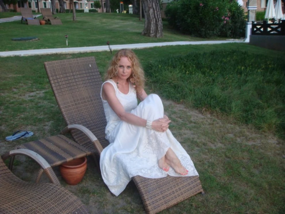 Лариса Савельева голая