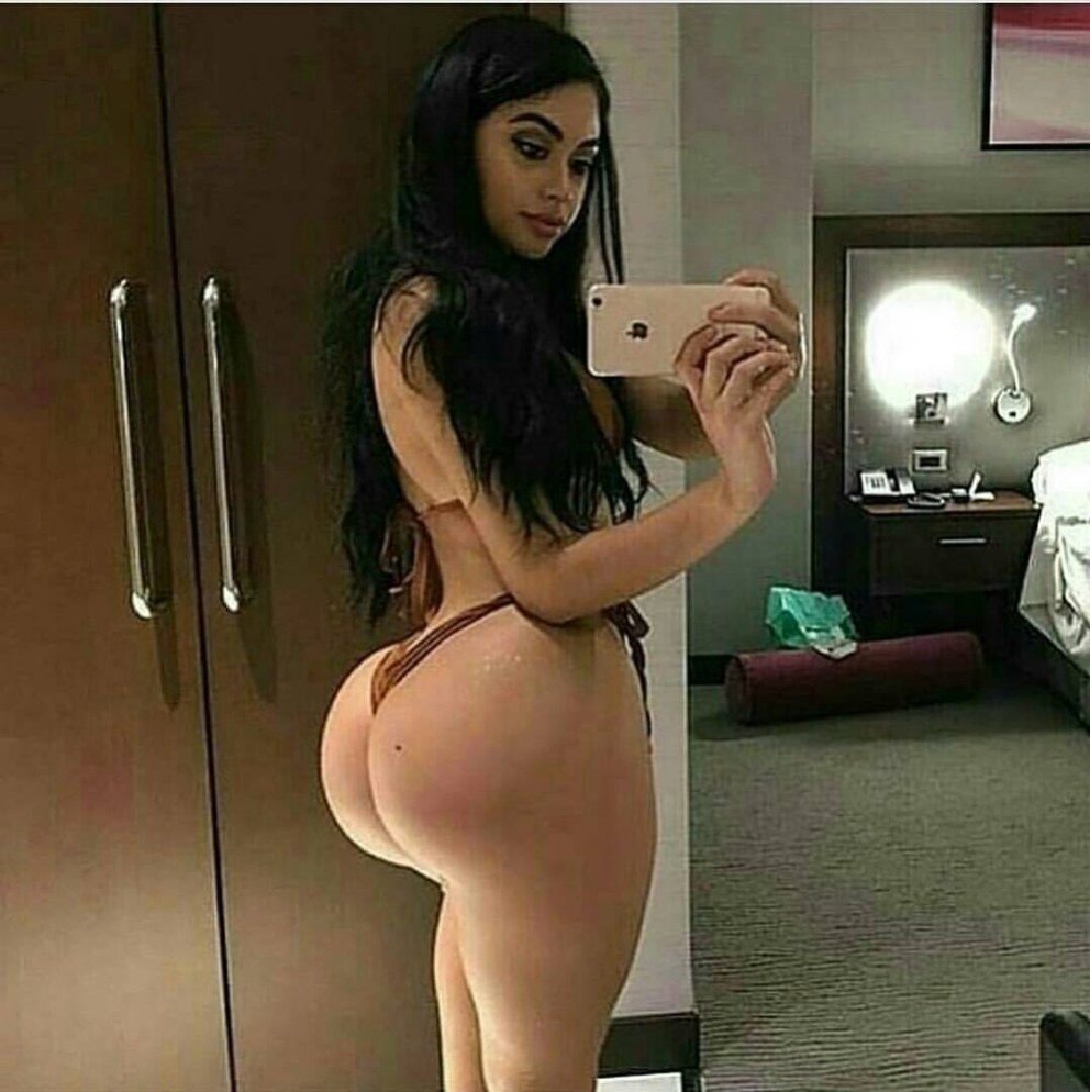 Jailyne Ojeda Жасмин