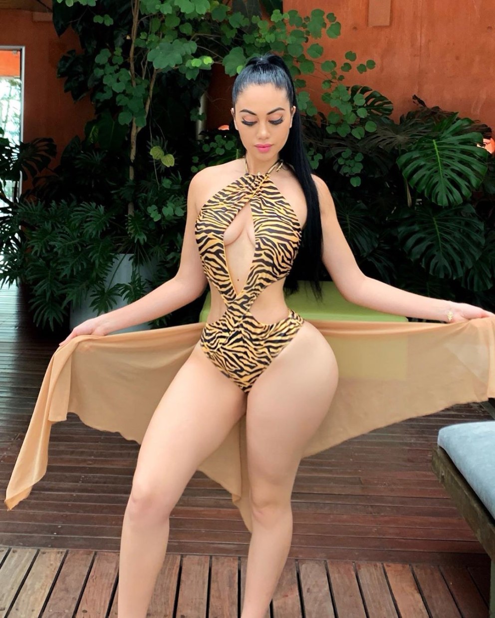 Jailyne Ojeda Ochoa Leather