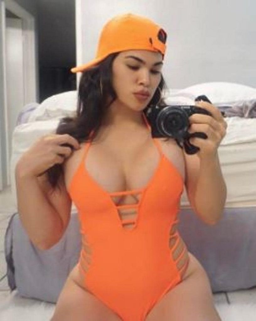 Рейчел Остович onlyfans