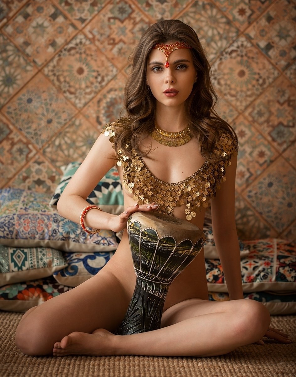 Анна Царалунга