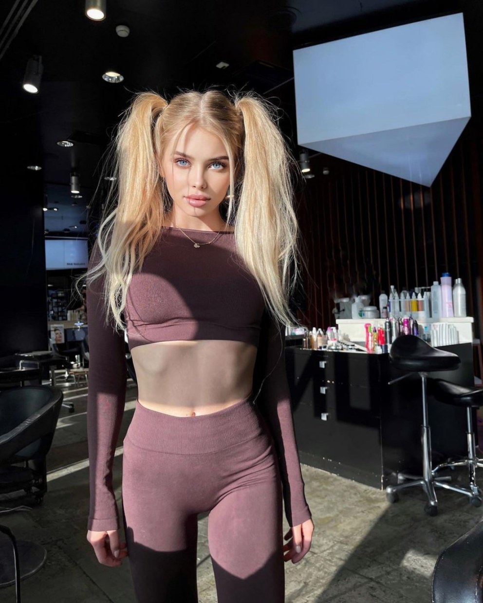 Алла Брулетова до пластики