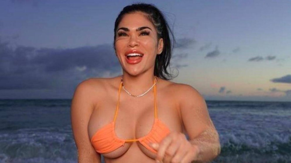 Rachel Ostovich фотосет