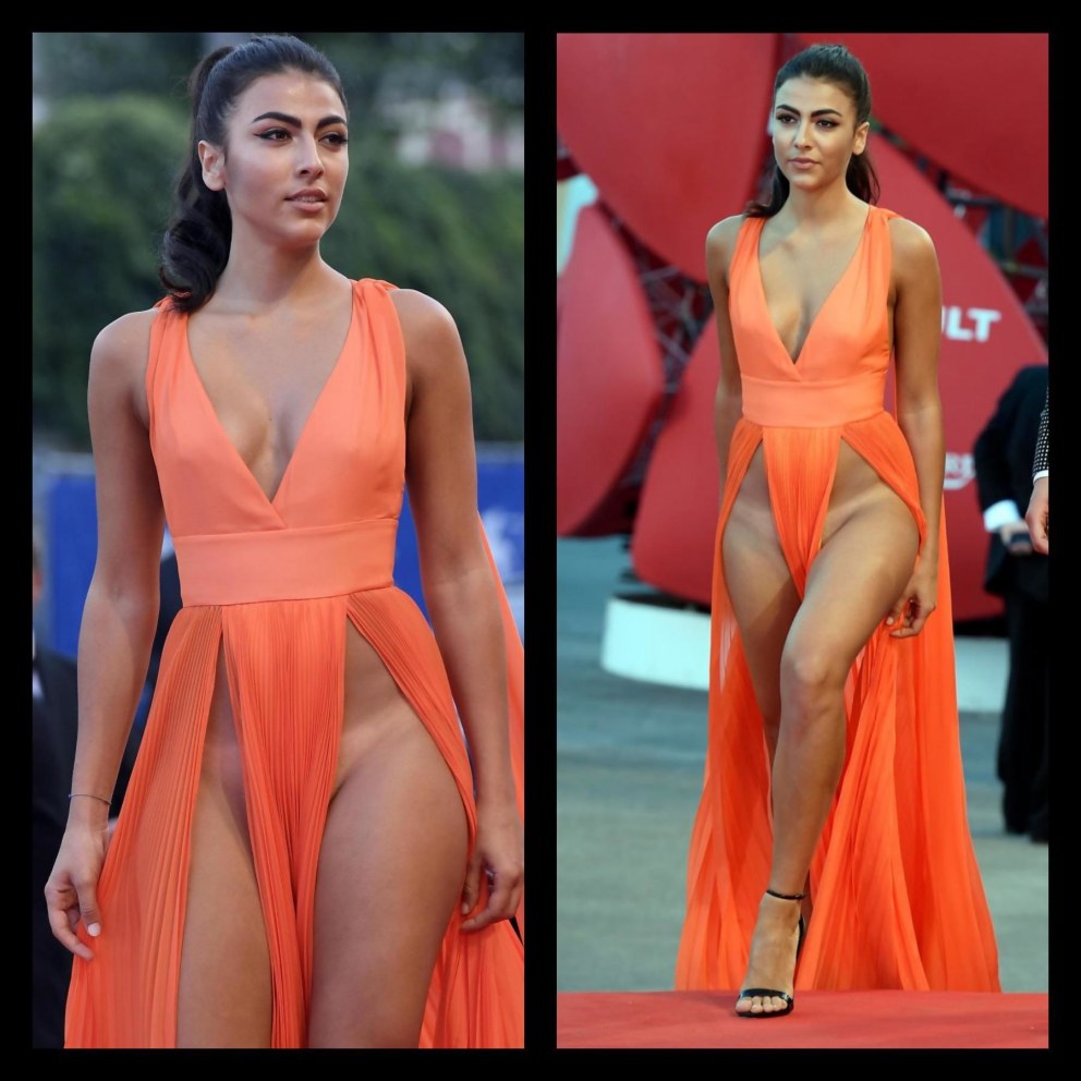 Вендула Дебликова вельвет hairy ass
