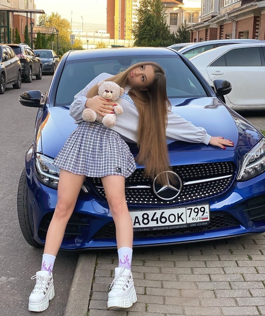 Валя карнавал и Егор шип