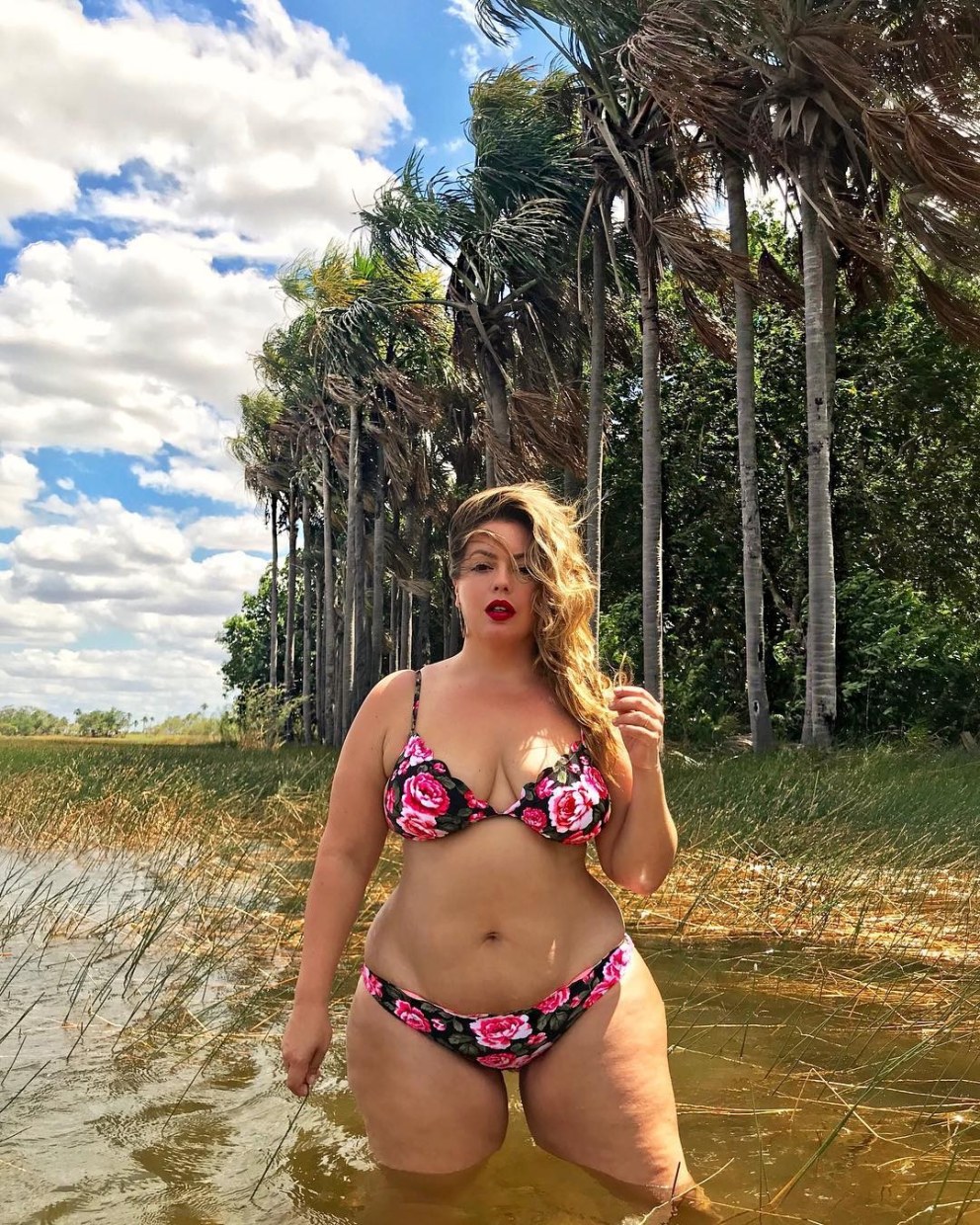 Fluvia Lacerda Plus Size