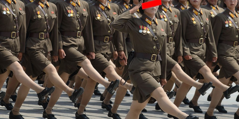 Ким Чен Ын и девушки