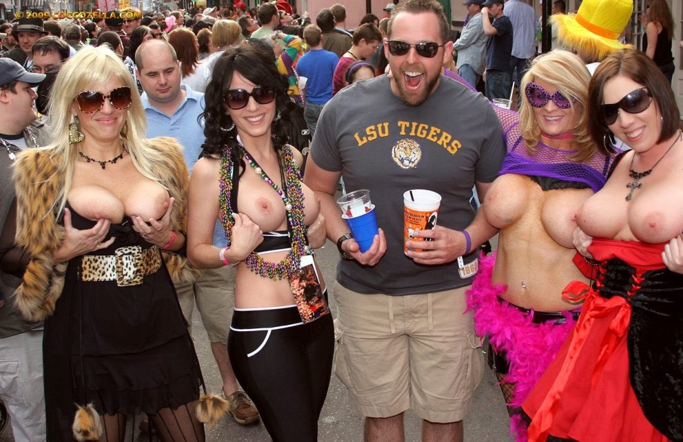 Danneel Harris mardi gras