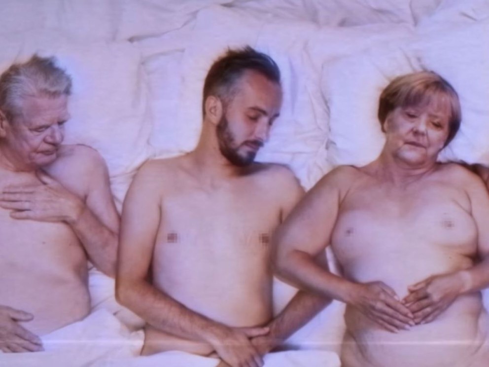 Голая ангела Меркель xxx