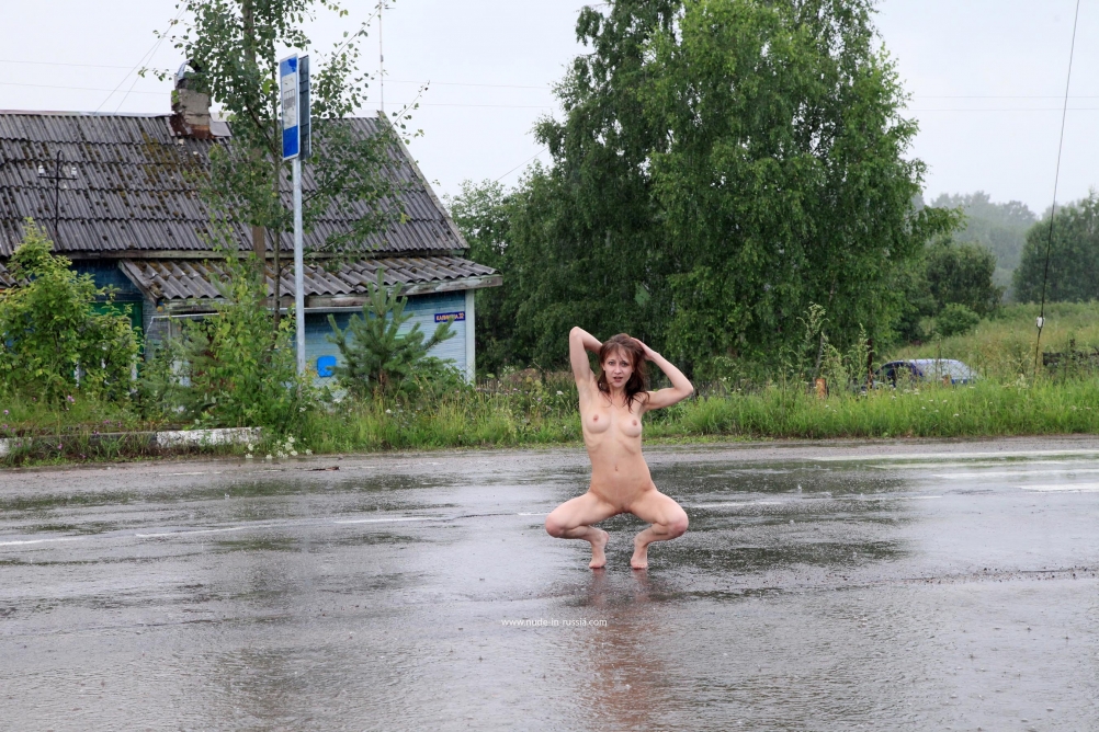 Прикольные голые девки