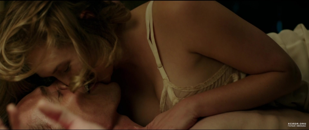 Элизабет Олсен desnuda Oldboy