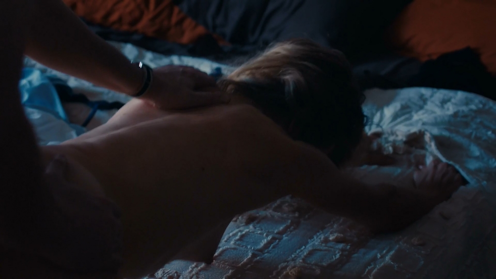 Джо Кэрол последователи nude