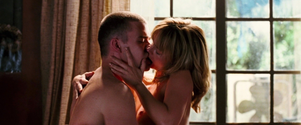 Кристина Риччи naked в фильмах gif