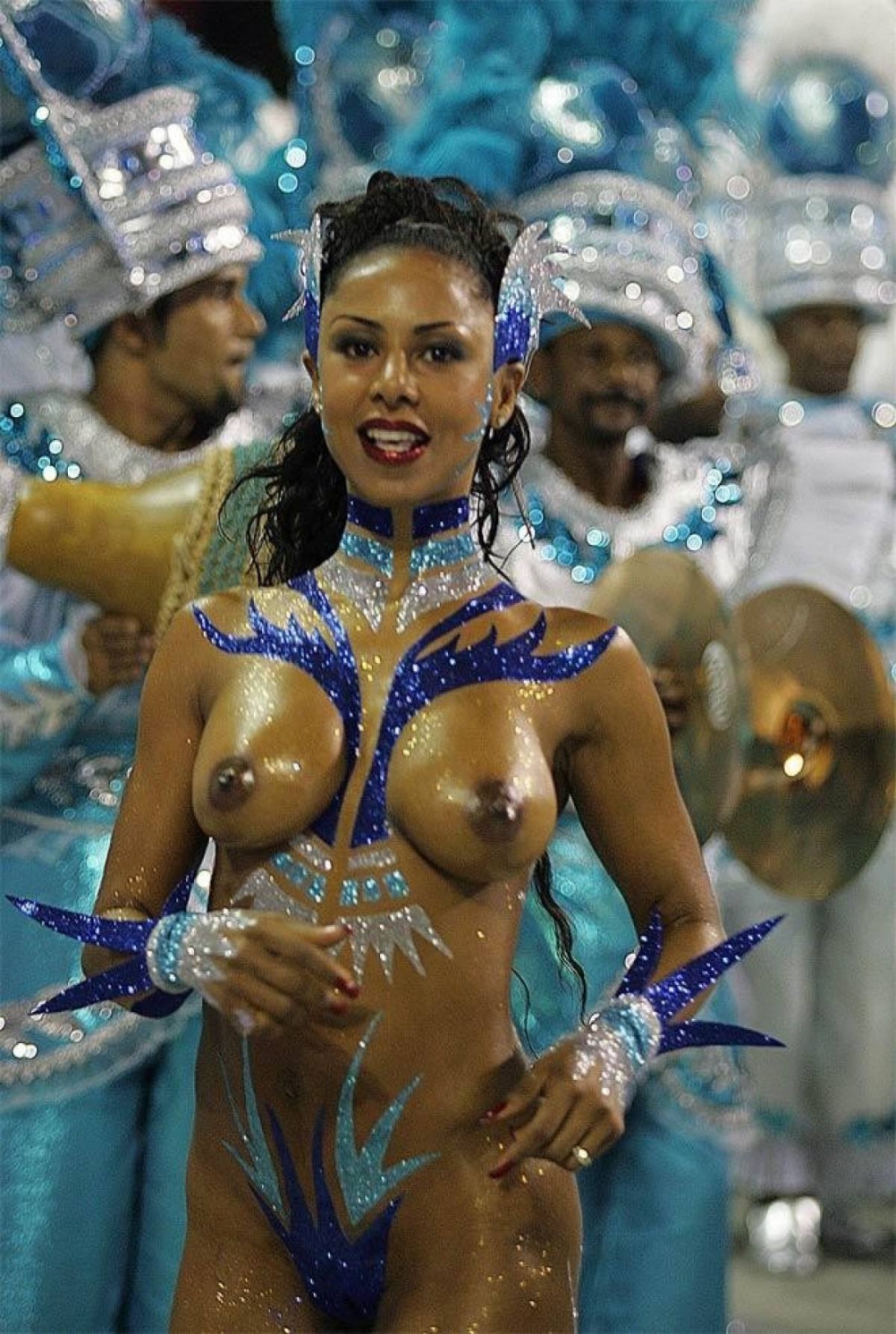 Rio Carnival +18