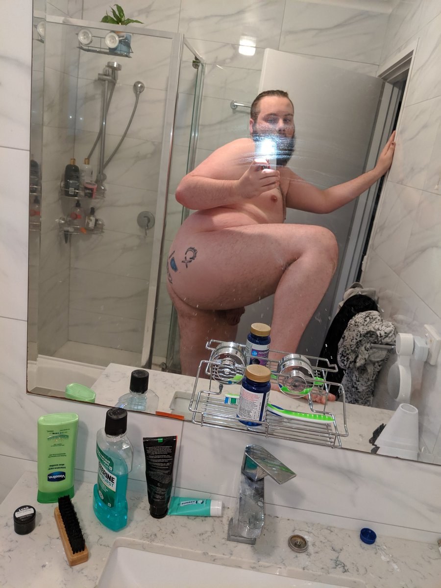 Чудики в социальных сетях ню