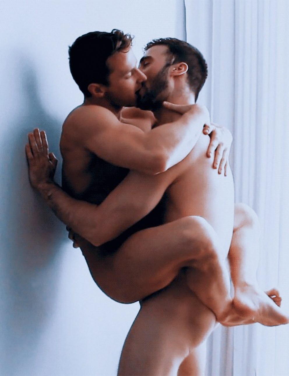 поцелуй гея порно фото 34