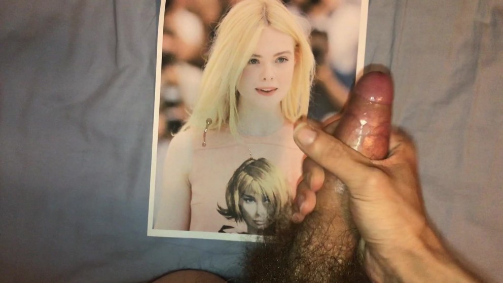 Blacked Эль Фаннинг