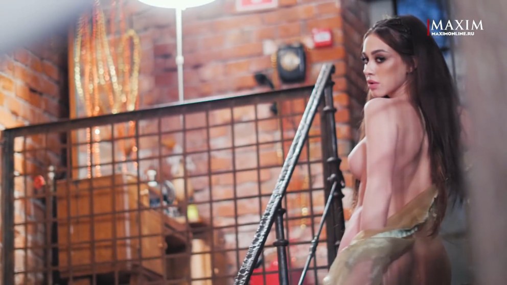 Юлия Франц Maxim