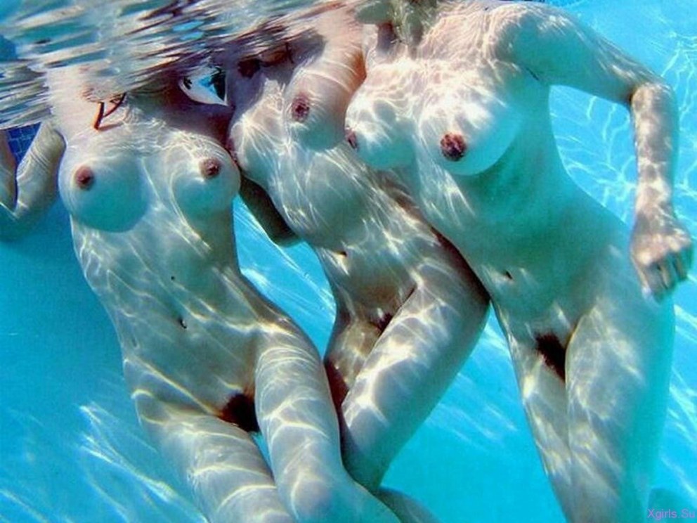 Подводные съемки ню