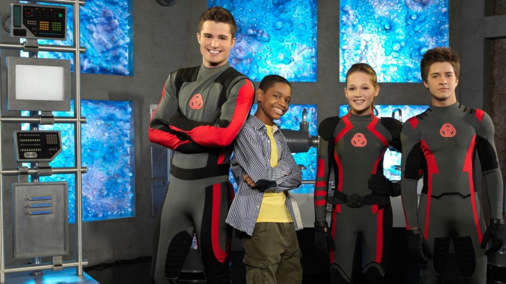 Lab rats. Bionic Island Season 1
