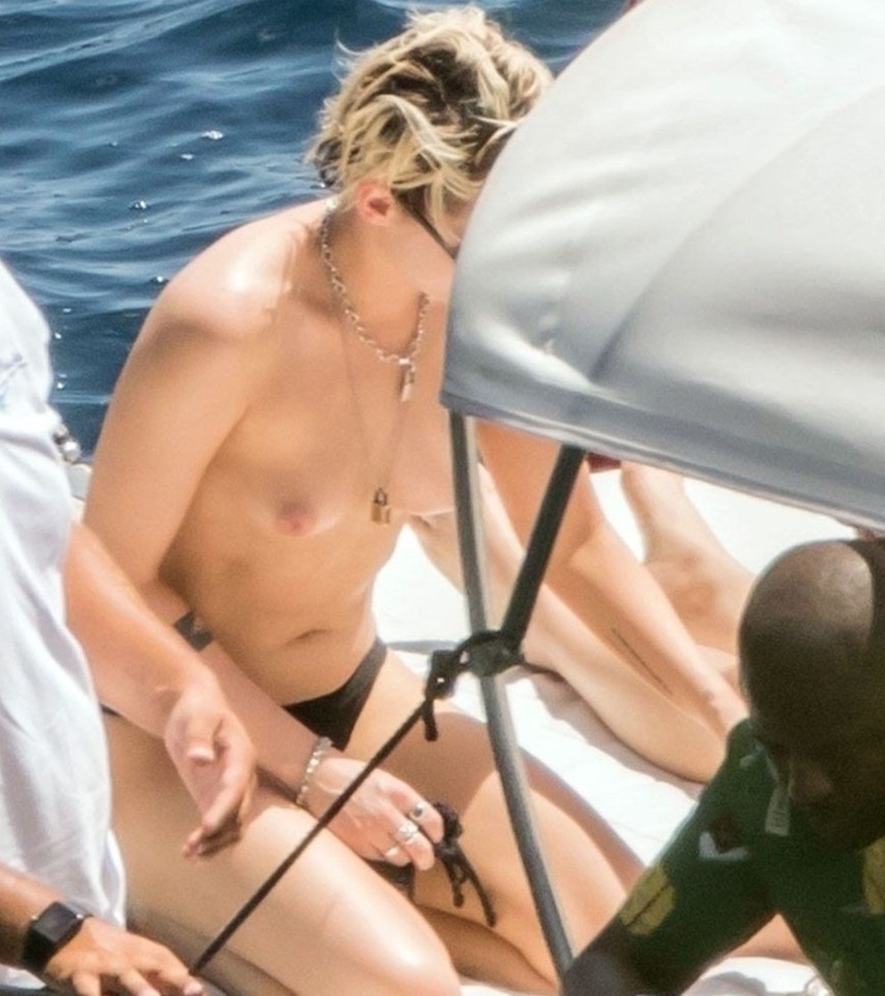 Kristen Stewart leaked